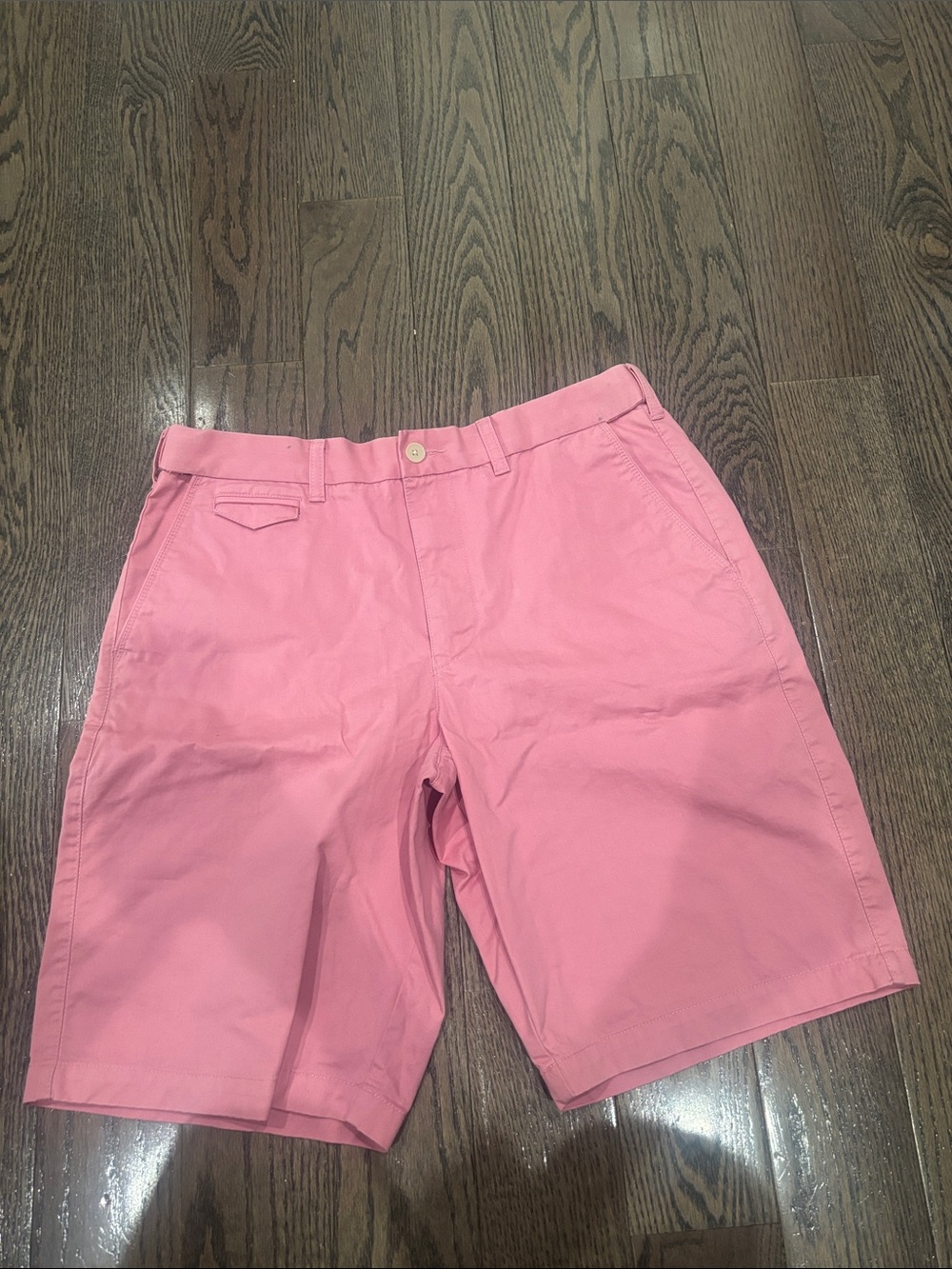 Men's Flat-Front Pink Chino Shorts